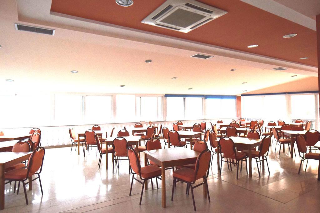 Revis Station Plataria Hotel Buitenkant foto