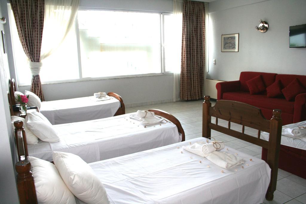 Revis Station Plataria Hotel Buitenkant foto